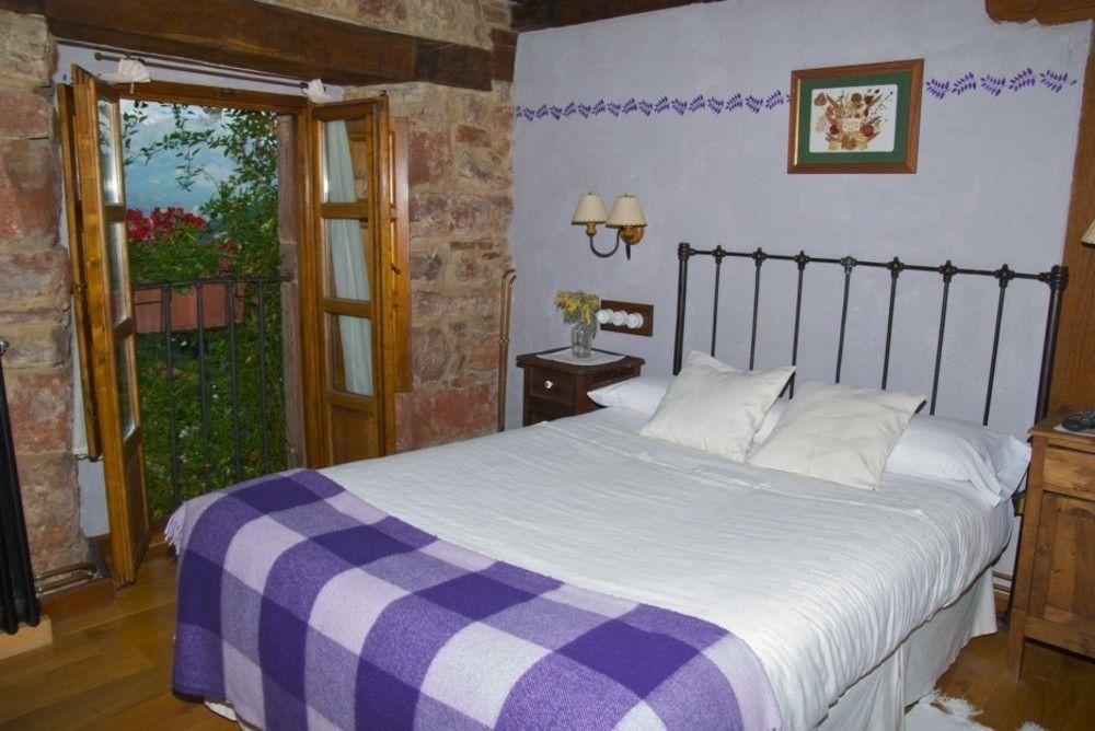 Posada La Trebede Perrozo Luaran gambar
