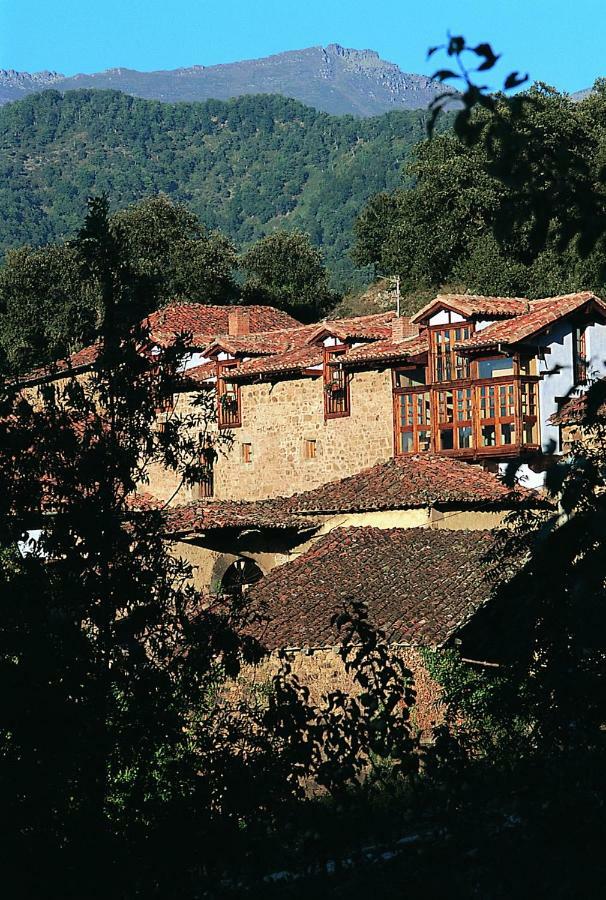 Posada La Trebede Perrozo Luaran gambar