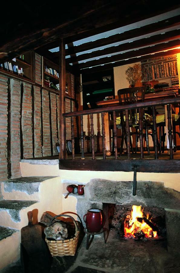Posada La Trebede Perrozo Luaran gambar
